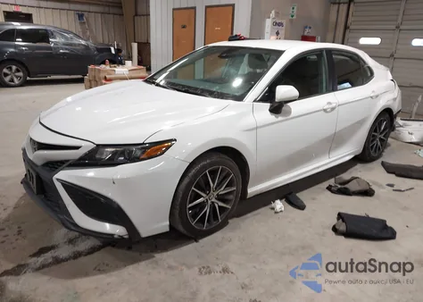 2021 Toyota Camry Se z USA, uszkodzony, nr VIN 4T1G11AK8MU598284